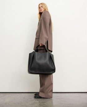  Mála Tote Lógó Stella McCartney Dubh | Málaí Tote do Mhná
